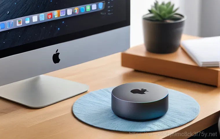 토정동 맥미니 판매 및 수리 - A person with neat, clean hands is carefully upgrading an older model Mac Mini (e.g., a 2012 model)....