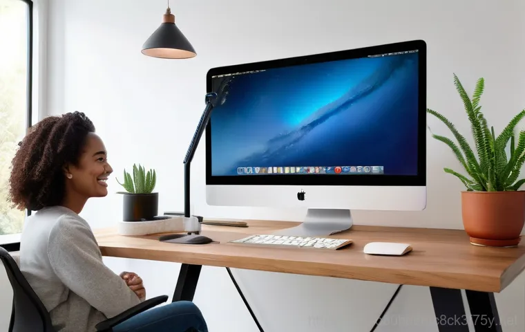 대부동 macosX재설치 포맷  초기화 - A person in their early 30s, casually dressed, is actively backing up their MacBook data. They are s...