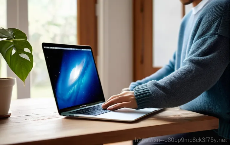 수표동 맥북에어 판매 및 수리 - **Prompt:** A focused and skilled technician, wearing a clean, dark-colored short-sleeved work shirt... 수표동 맥북에어 판매 및 수리 - **Prompt:** A focused and skilled technician, wearing a clean, dark-colored short-sleeved work shirt...