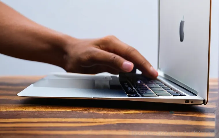 감북동 맥북에어 판매 및 수리 - **Prompt 1: Deciding on a MacBook Air Model**
    A young adult, perhaps a university student or a f...