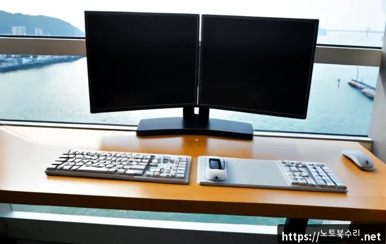 월곶동 f4키 누르라고 할때 - Photorealistic remote-support workstation in a compact Wolgot-dong apartment office, dual monitors s...
